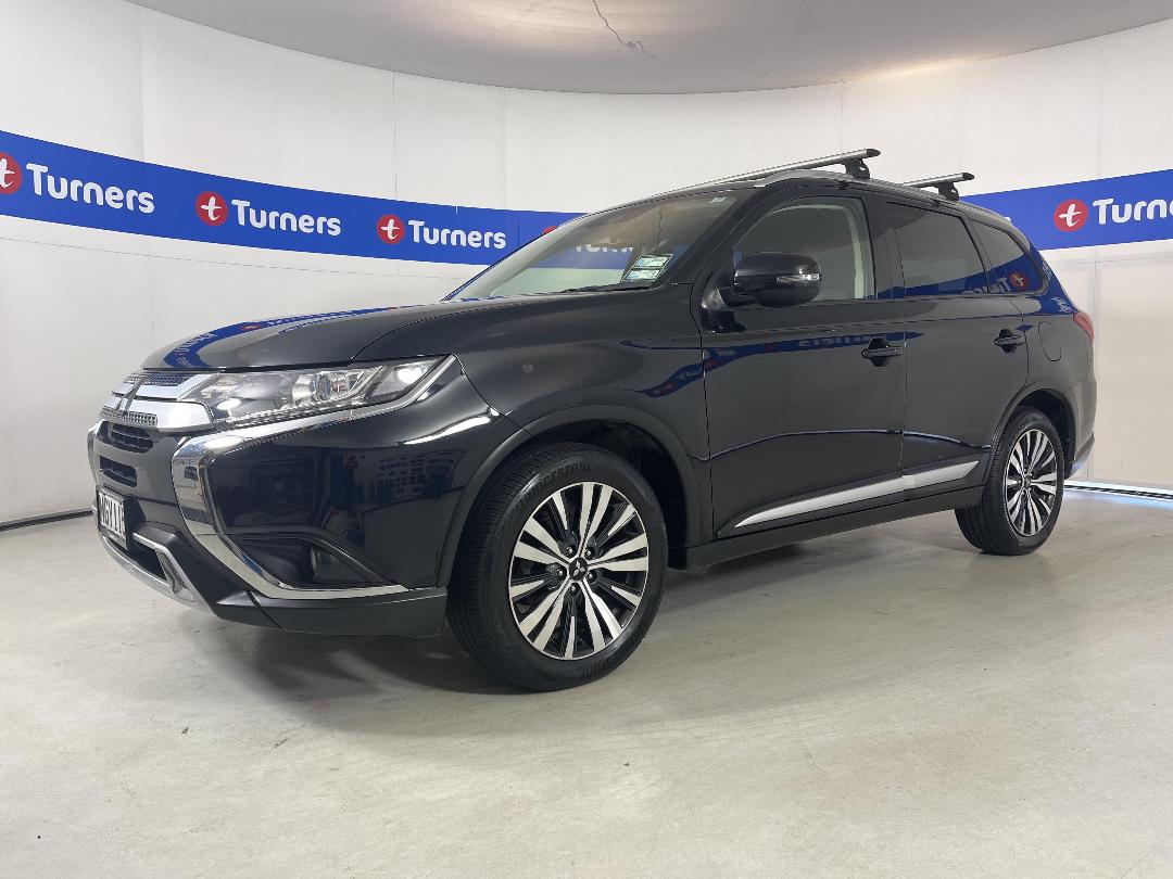 Photo '4' of Mitsubishi Outlander