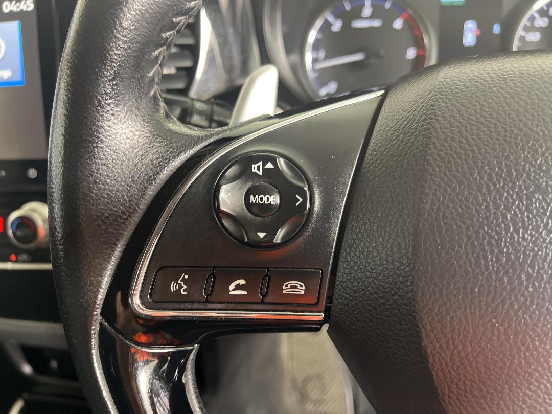 Photo '24' of Mitsubishi Outlander