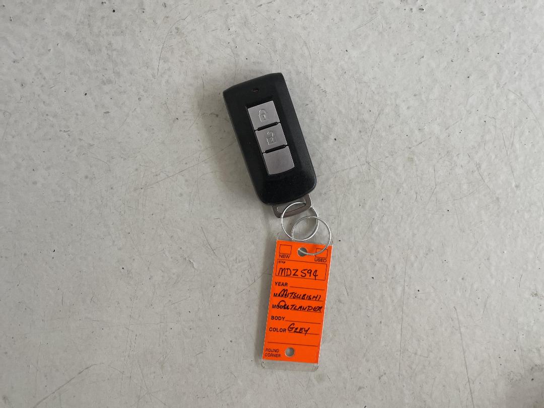 Photo '22' of Mitsubishi Outlander