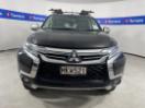 Thumbnail '2' of Mitsubishi Pajero Sport