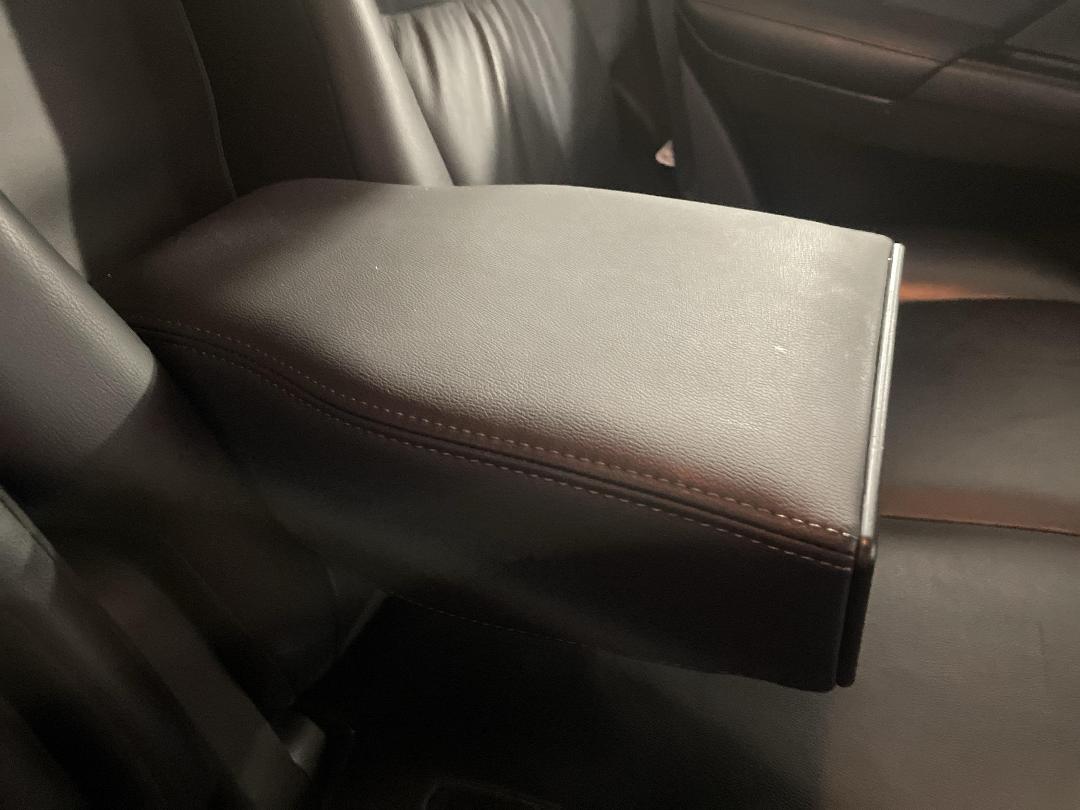 Photo '23' of Mitsubishi Pajero Sport Photo '23' of Mitsubishi Pajero Sport