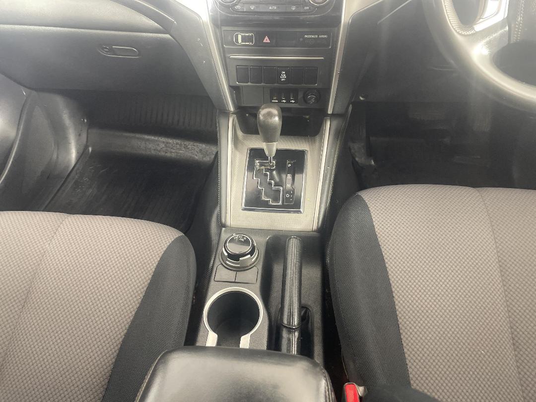 Photo '18' of Mitsubishi Triton Photo '18' of Mitsubishi Triton