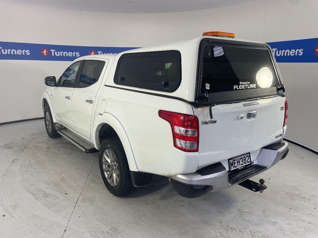 Photo '5' of Mitsubishi Triton