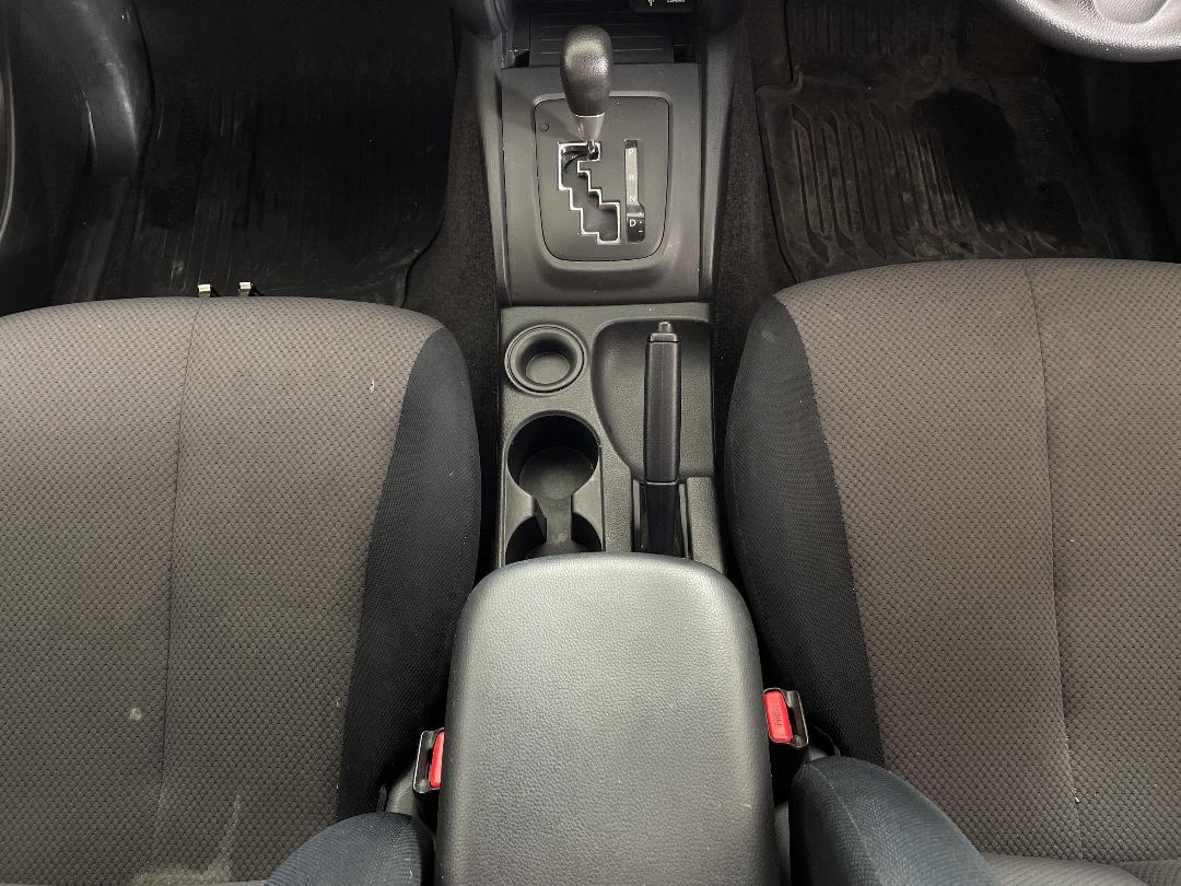 Photo '18' of Mitsubishi Triton