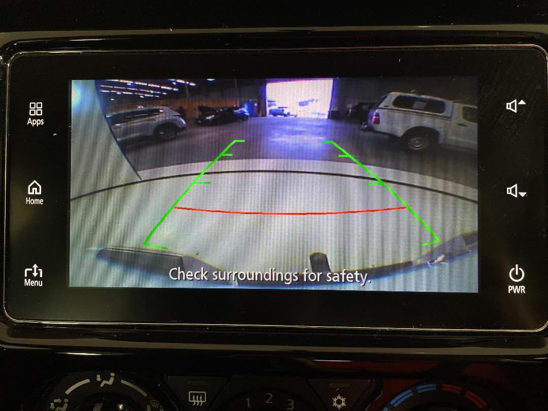 Photo '24' of Mitsubishi Triton