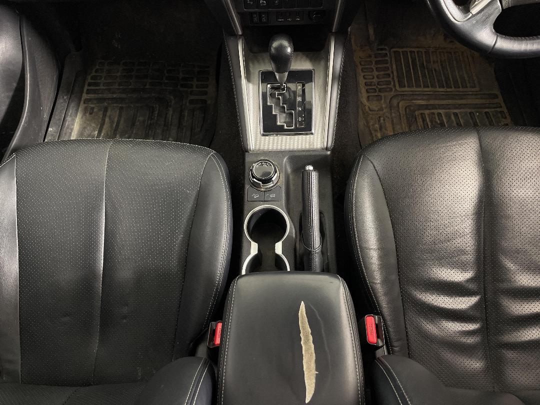 Photo '18' of Mitsubishi Triton