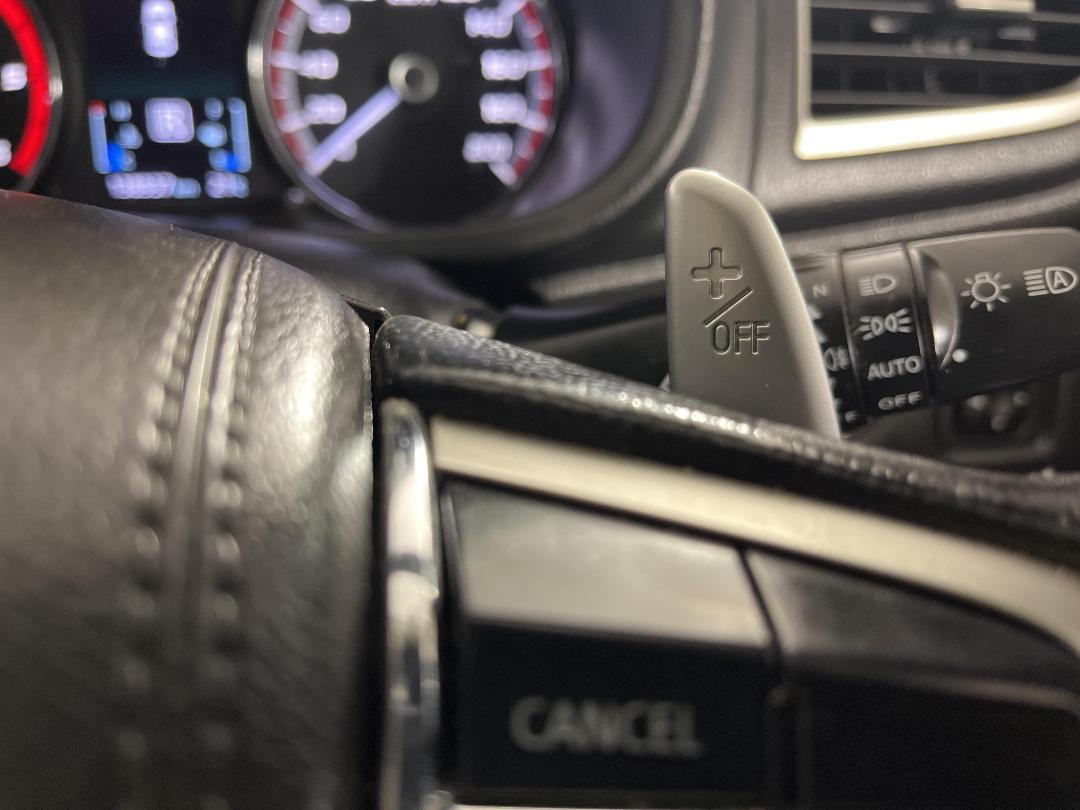 Photo '28' of Mitsubishi Triton