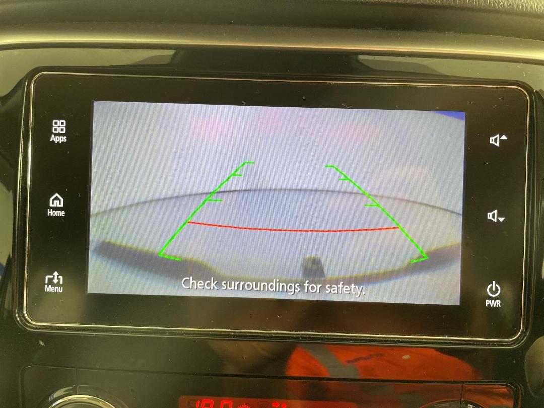 Photo '25' of Mitsubishi Triton