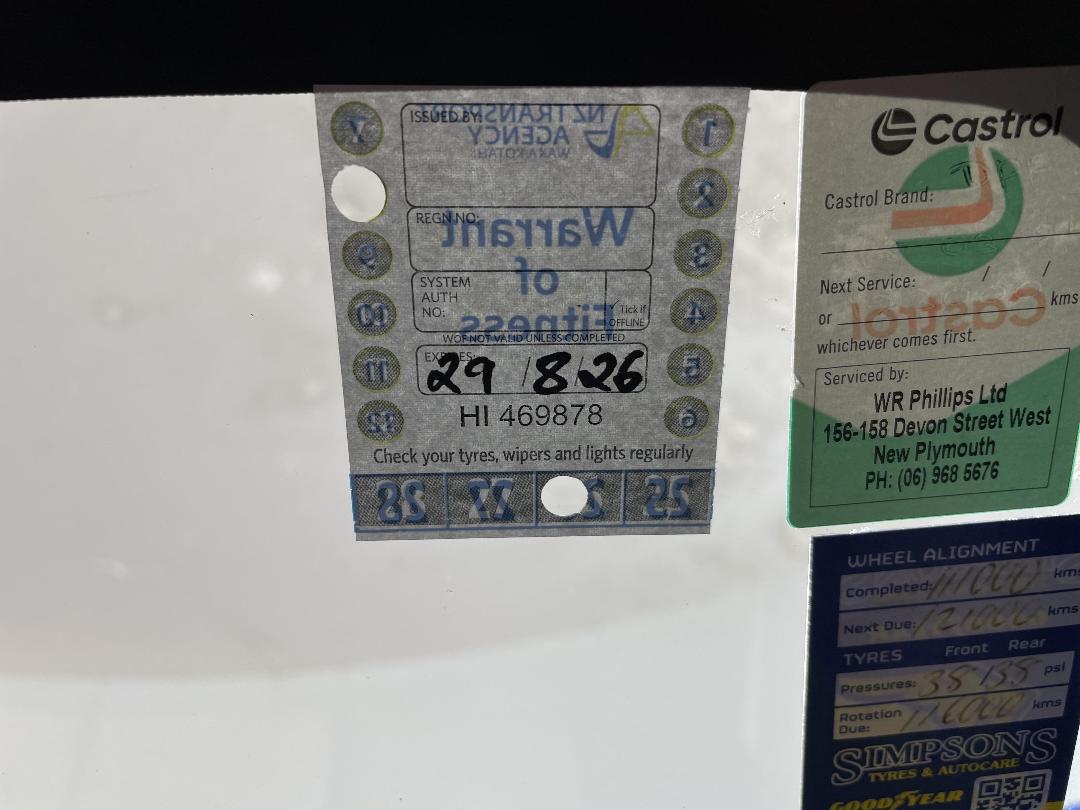 Photo '23' of Mitsubishi Triton