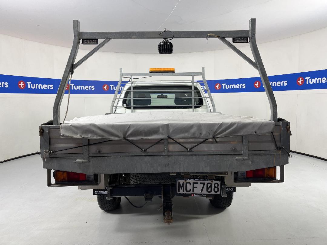 Photo '6' of Mitsubishi Triton