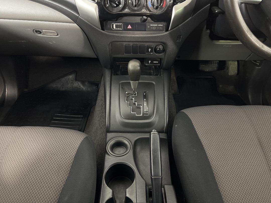 Photo '18' of Mitsubishi Triton Photo '18' of Mitsubishi Triton