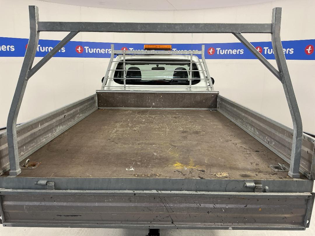 Photo '14' of Mitsubishi Triton