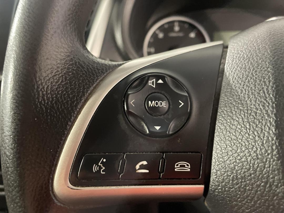 Photo '26' of Mitsubishi Triton