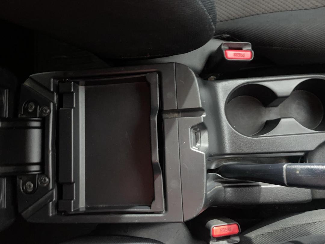 Photo '30' of Mitsubishi Triton