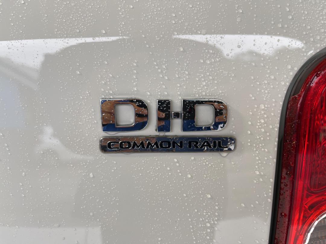 Photo '23' of Mitsubishi Triton