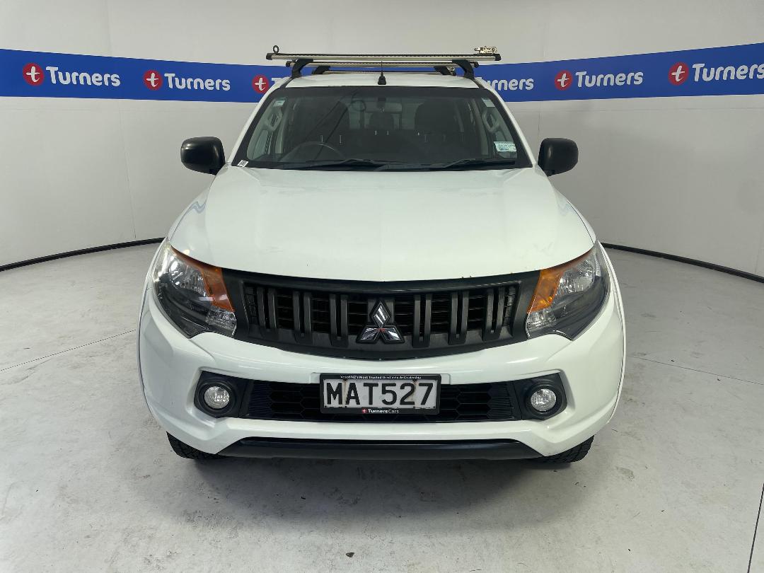 Photo '2' of Mitsubishi Triton Photo '2' of Mitsubishi Triton