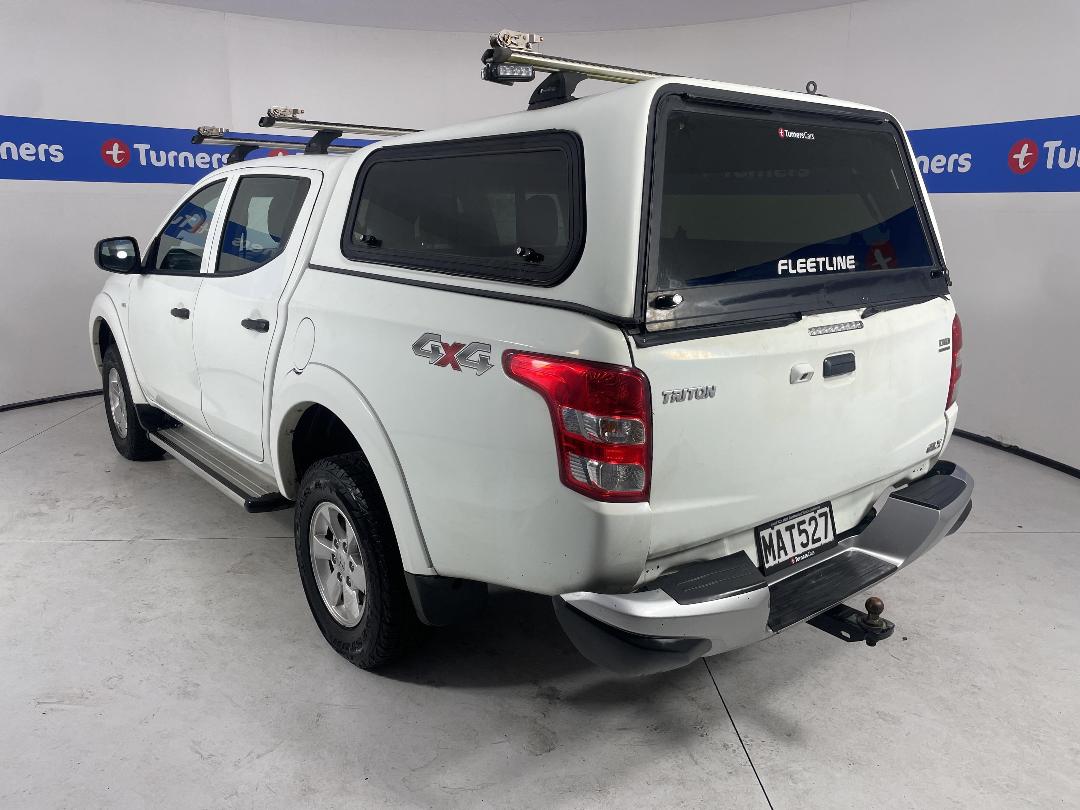 Photo '5' of Mitsubishi Triton Photo '5' of Mitsubishi Triton