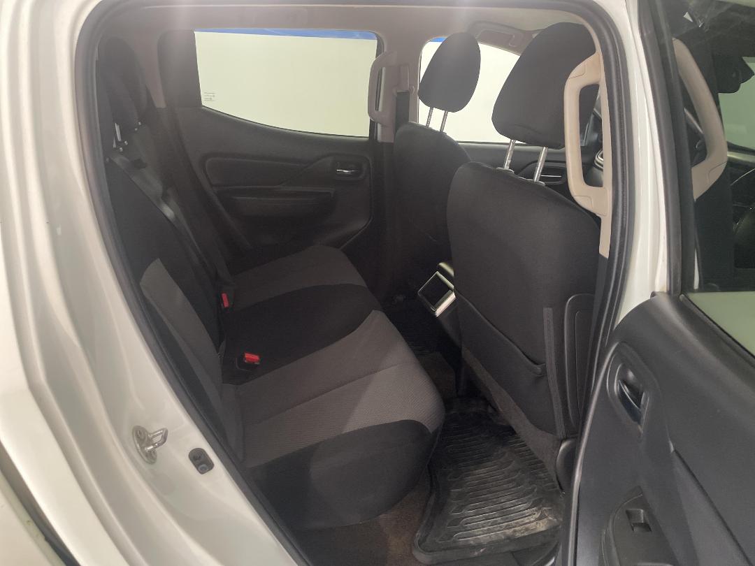 Photo '20' of Mitsubishi Triton Photo '20' of Mitsubishi Triton