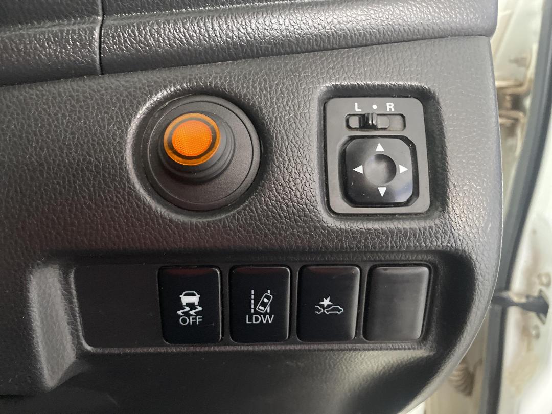 Photo '25' of Mitsubishi Triton Photo '25' of Mitsubishi Triton