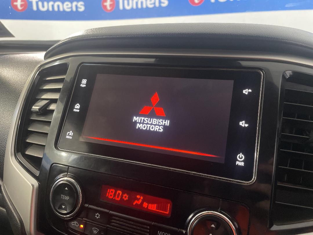 Photo '29' of Mitsubishi Triton Photo '29' of Mitsubishi Triton