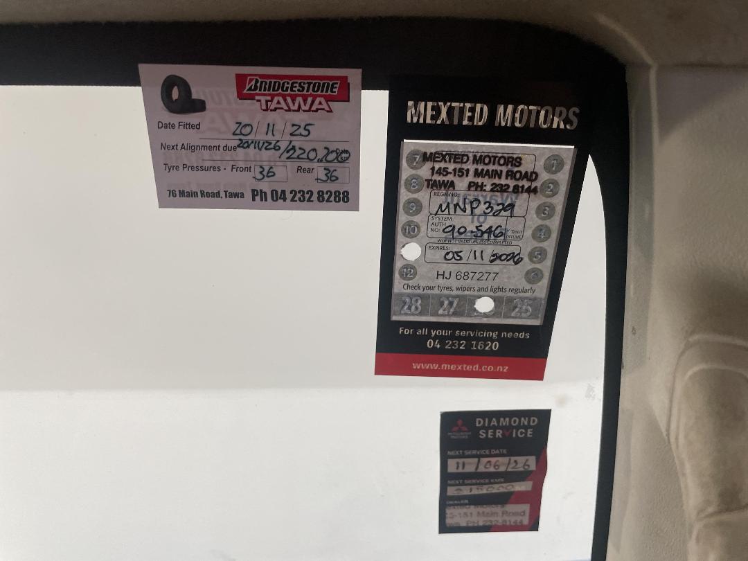 Photo '34' of Mitsubishi Triton Photo '34' of Mitsubishi Triton