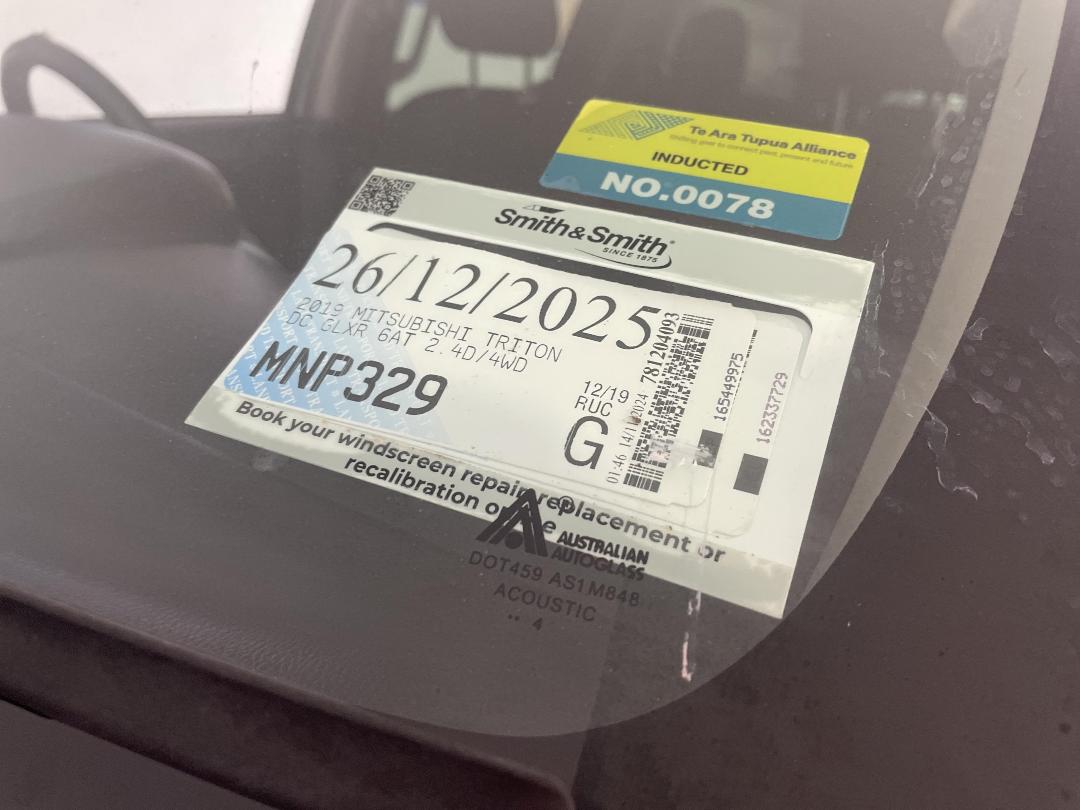 Photo '35' of Mitsubishi Triton Photo '35' of Mitsubishi Triton