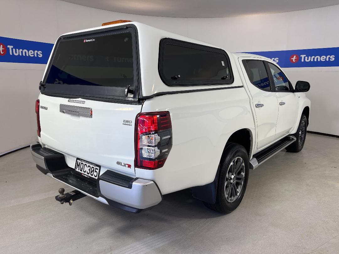 Photo '7' of Mitsubishi Triton