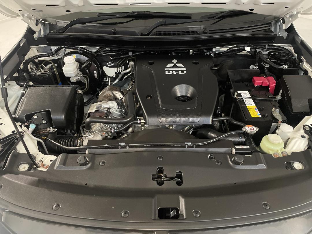 Photo '13' of Mitsubishi Triton Photo '13' of Mitsubishi Triton