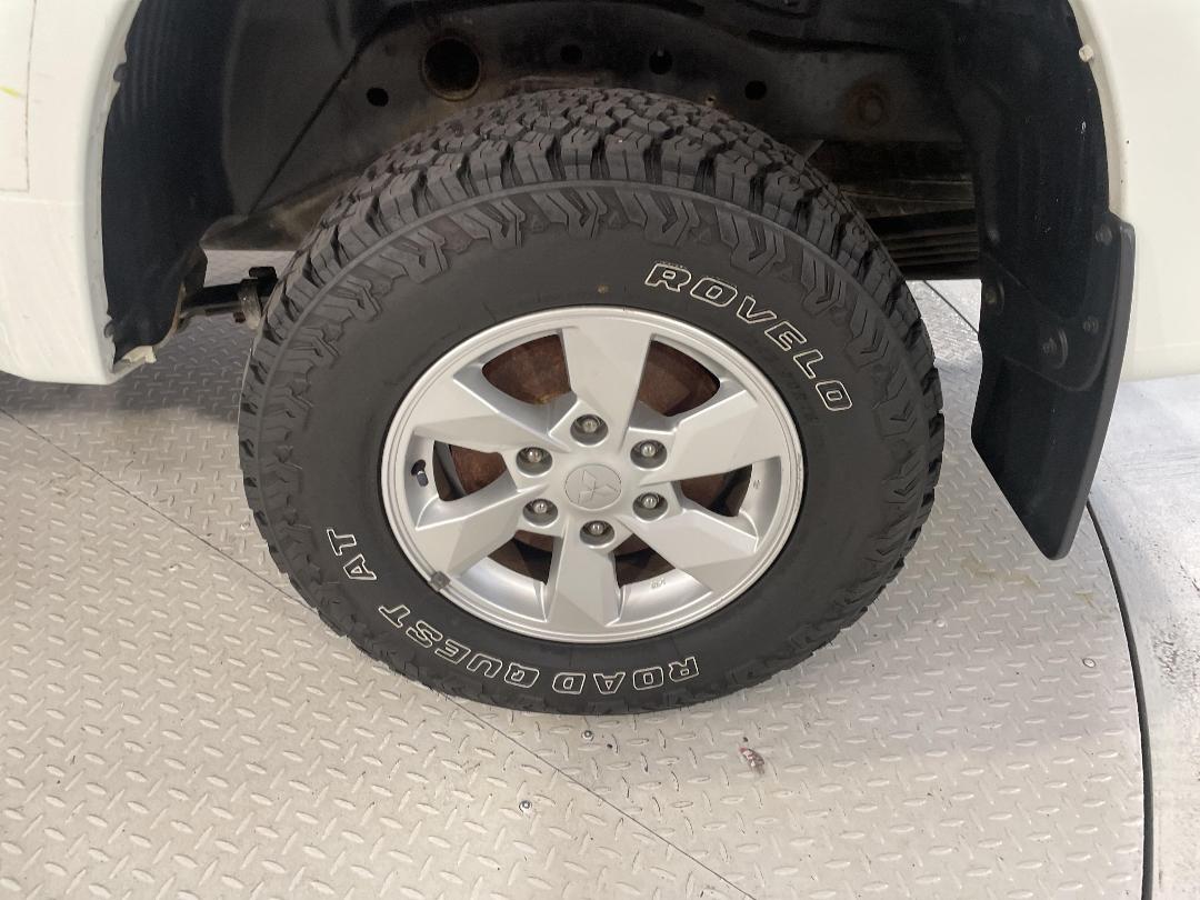 Photo '11' of Mitsubishi Triton Photo '11' of Mitsubishi Triton