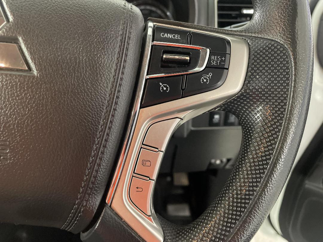 Photo '26' of Mitsubishi Triton Photo '26' of Mitsubishi Triton