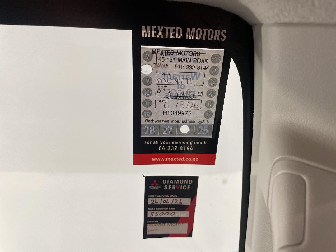 Photo '34' of Mitsubishi Triton Photo '34' of Mitsubishi Triton