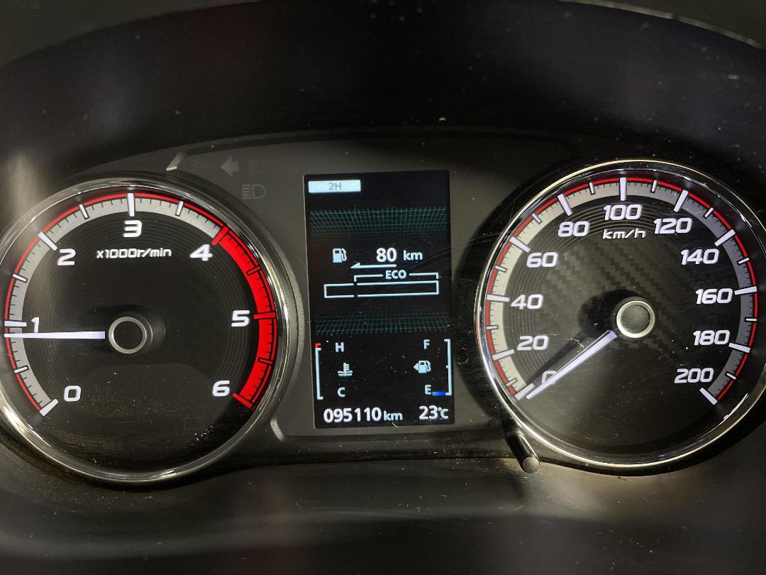 Photo '21' of Mitsubishi Triton Photo '21' of Mitsubishi Triton