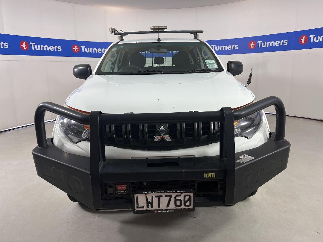 Photo '2' of Mitsubishi Triton Photo '2' of Mitsubishi Triton