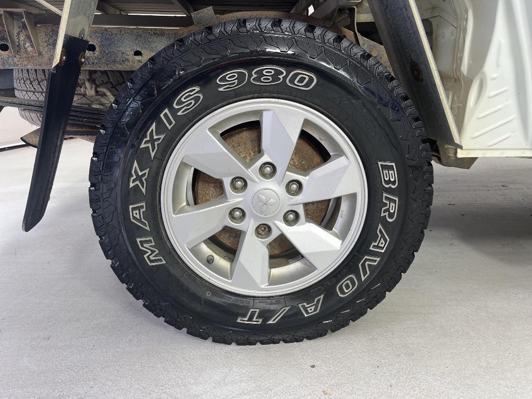 Photo '12' of Mitsubishi Triton Photo '12' of Mitsubishi Triton