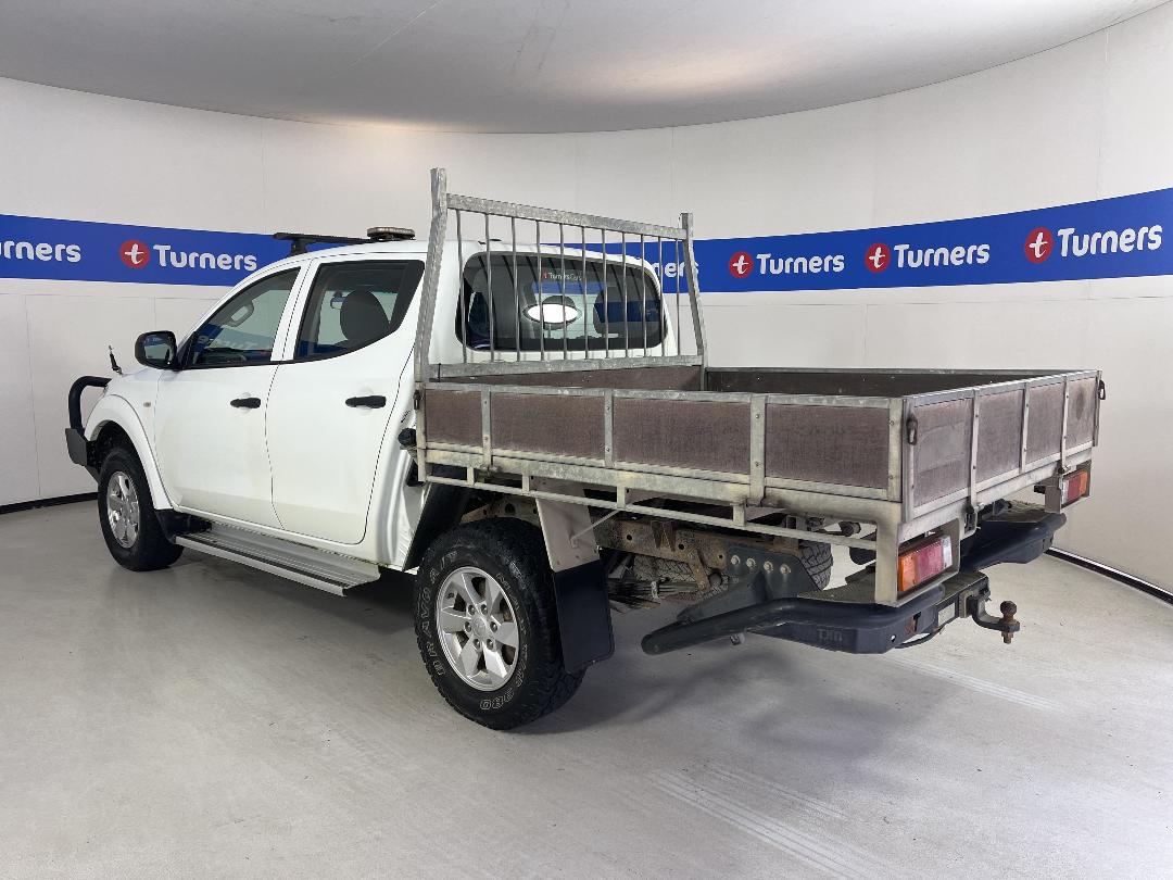 Photo '5' of Mitsubishi Triton Photo '5' of Mitsubishi Triton