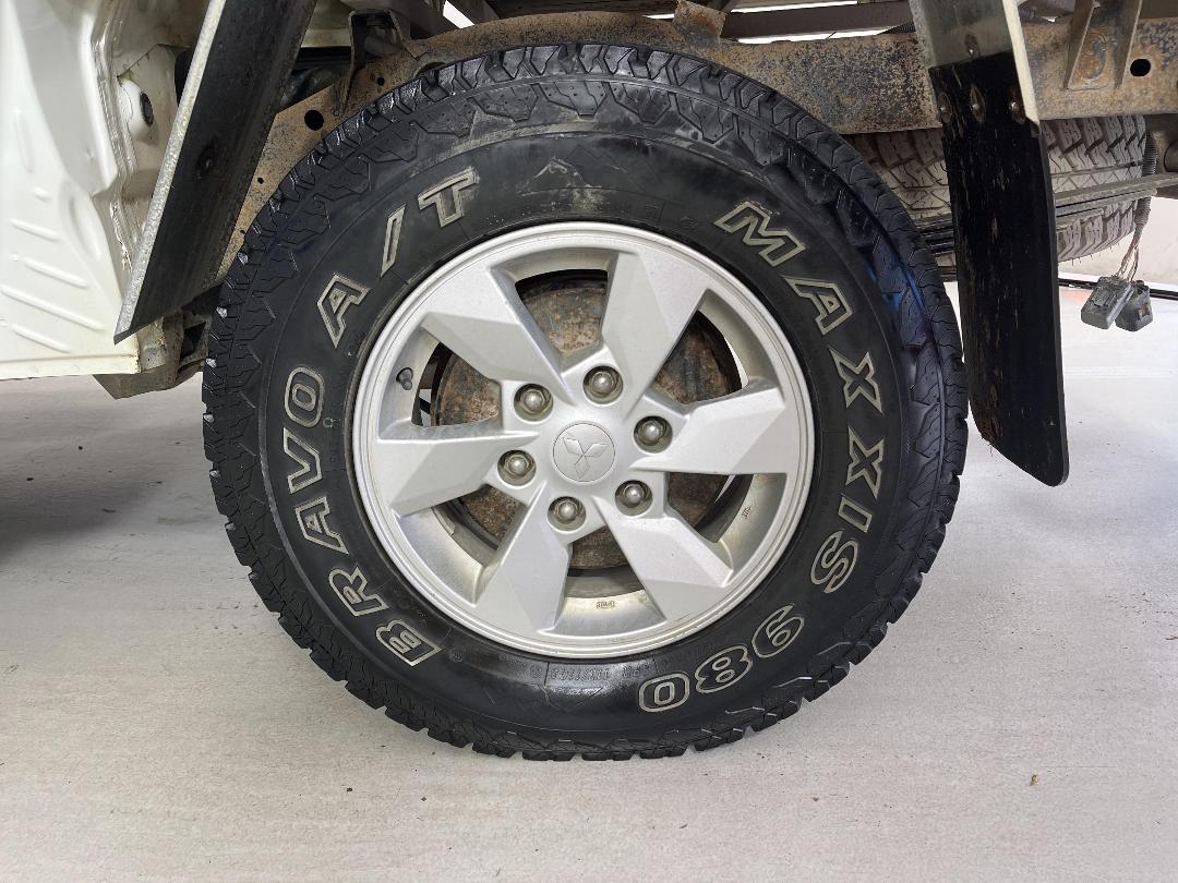 Photo '11' of Mitsubishi Triton Photo '11' of Mitsubishi Triton