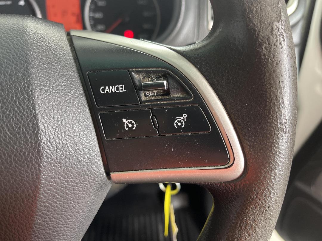 Photo '25' of Mitsubishi Triton Photo '25' of Mitsubishi Triton