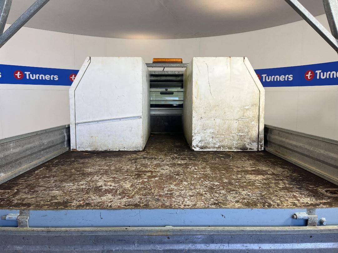 Photo '14' of Mitsubishi Triton