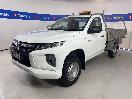 Thumbnail '4' of Mitsubishi Triton