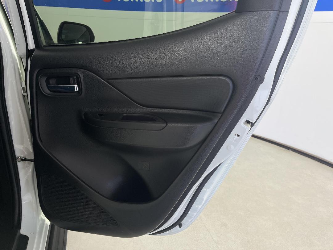 Photo '19' of Mitsubishi Triton Photo '19' of Mitsubishi Triton