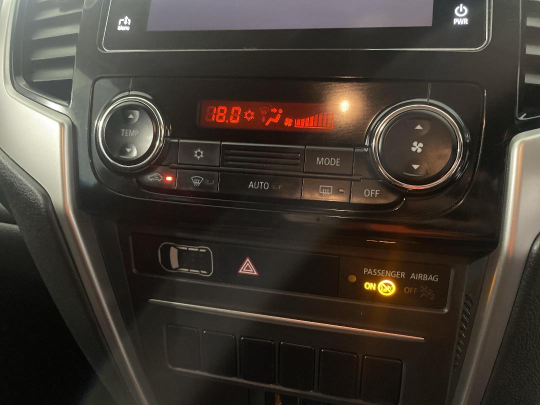 Photo '31' of Mitsubishi Triton Photo '31' of Mitsubishi Triton