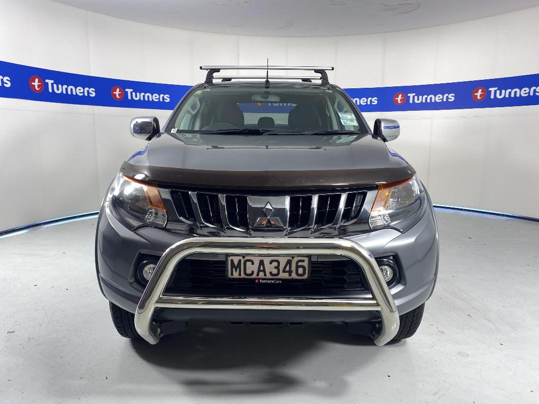 Photo '2' of Mitsubishi Triton Photo '2' of Mitsubishi Triton