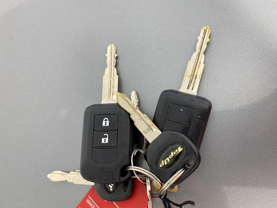 Photo '22' of Mitsubishi Triton Photo '22' of Mitsubishi Triton