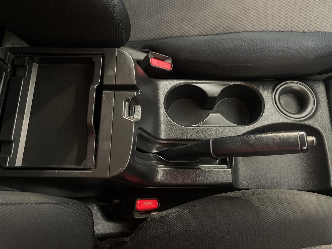 Photo '33' of Mitsubishi Triton