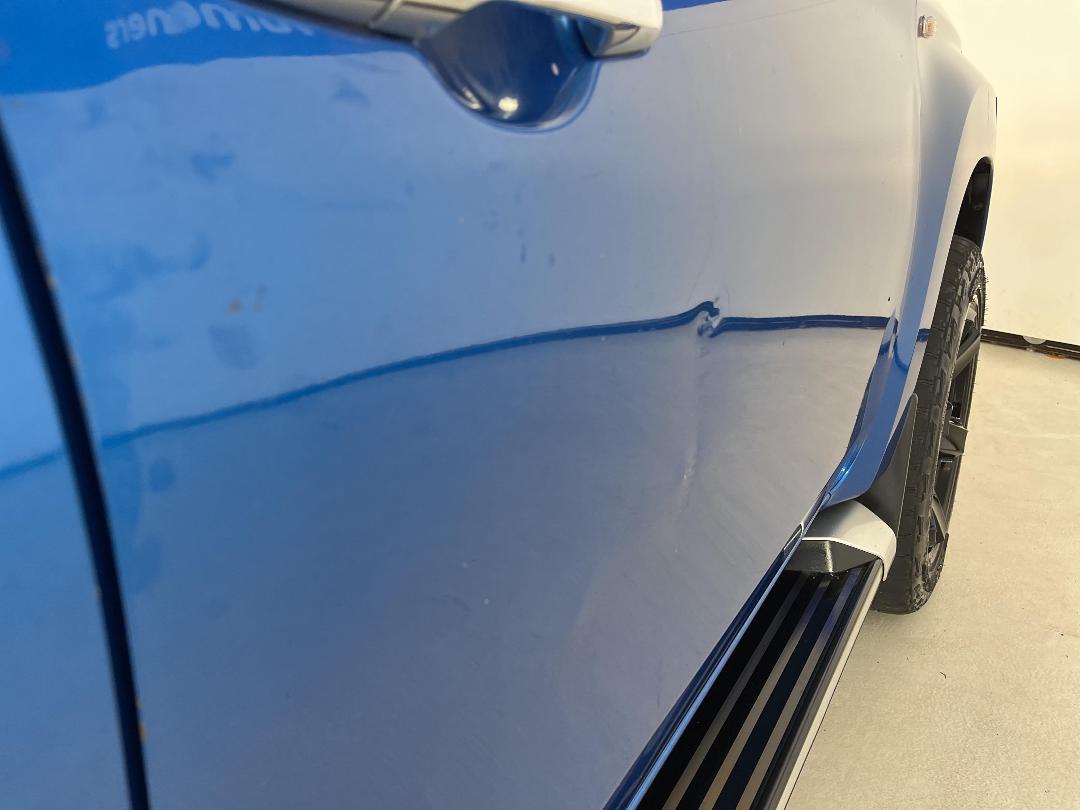 Photo '23' of Mitsubishi Triton