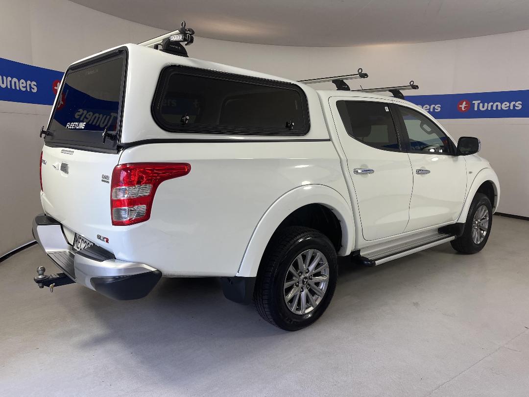 Photo '7' of Mitsubishi Triton