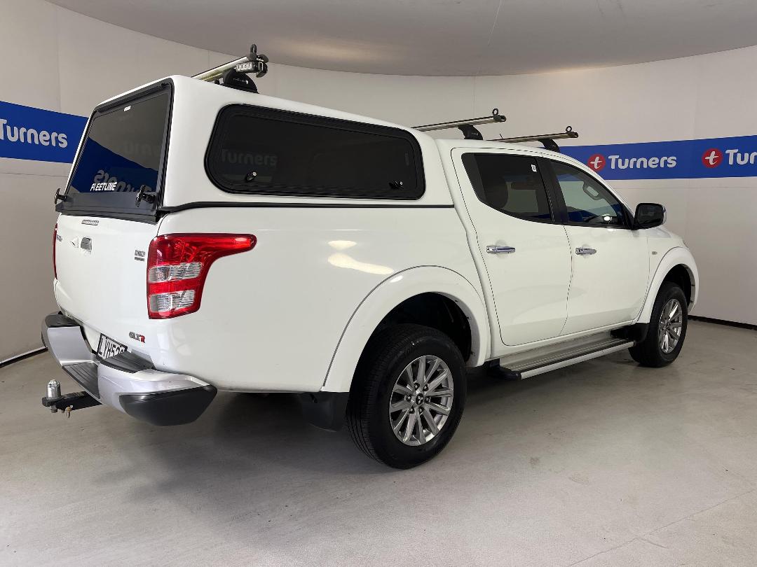 Photo '7' of Mitsubishi Triton