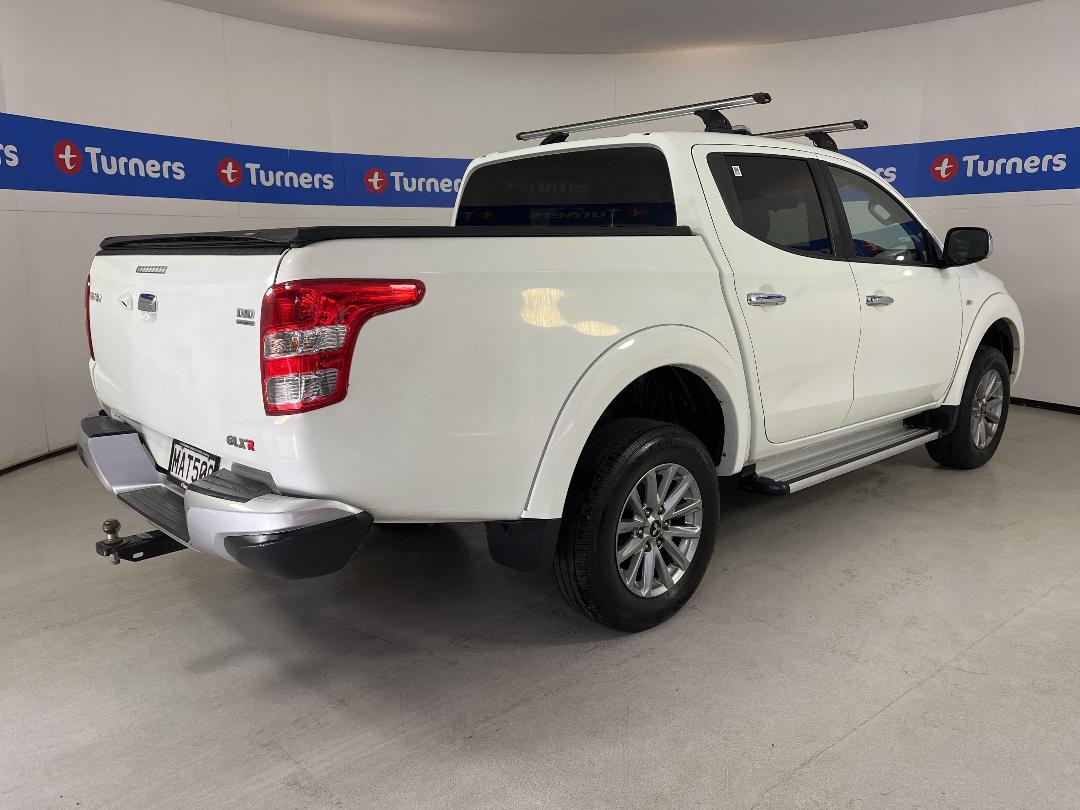 Photo '7' of Mitsubishi Triton