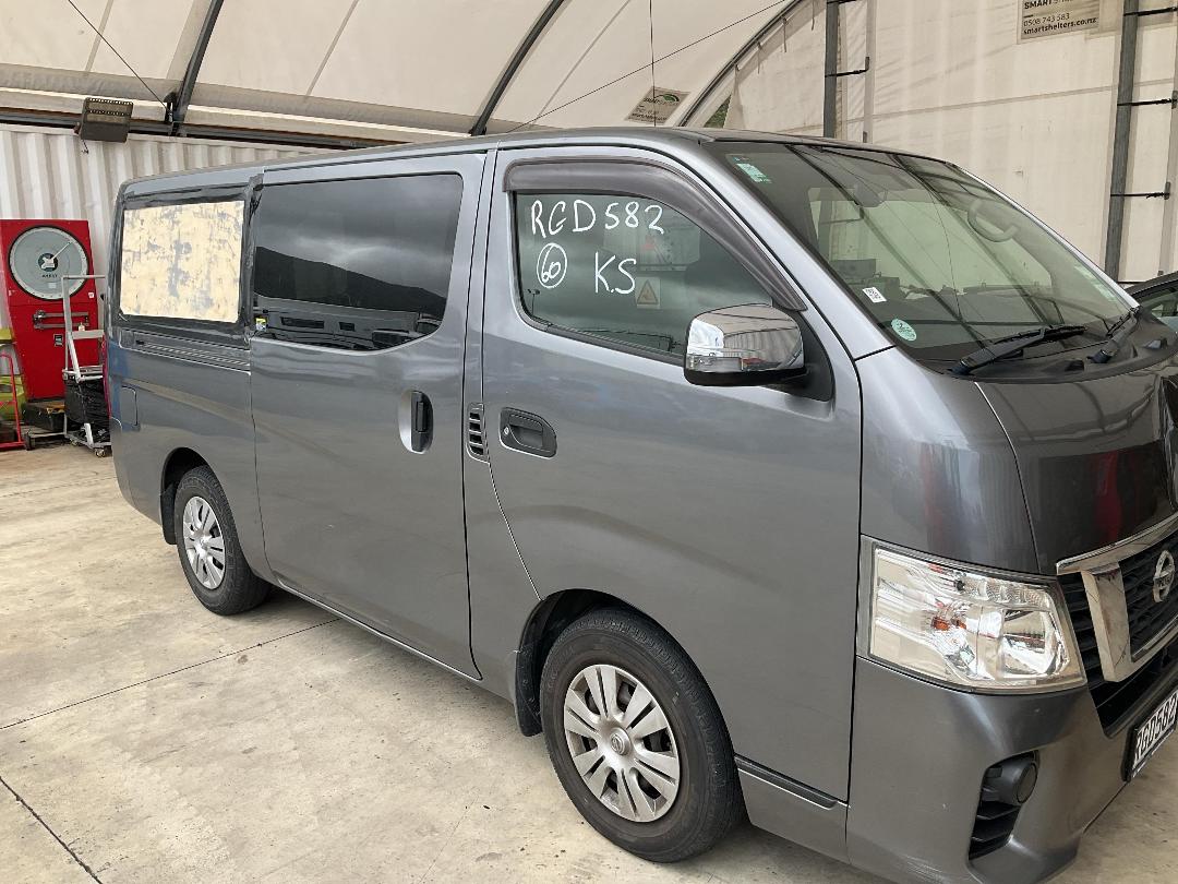 Photo '6' of Nissan Caravan NV350 Photo '6' of Nissan Caravan NV350