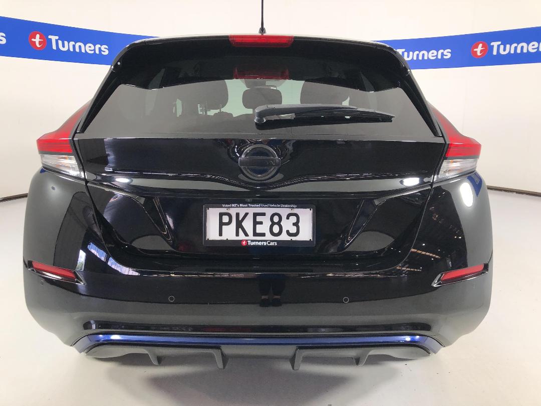 Photo '6' of Nissan Leaf